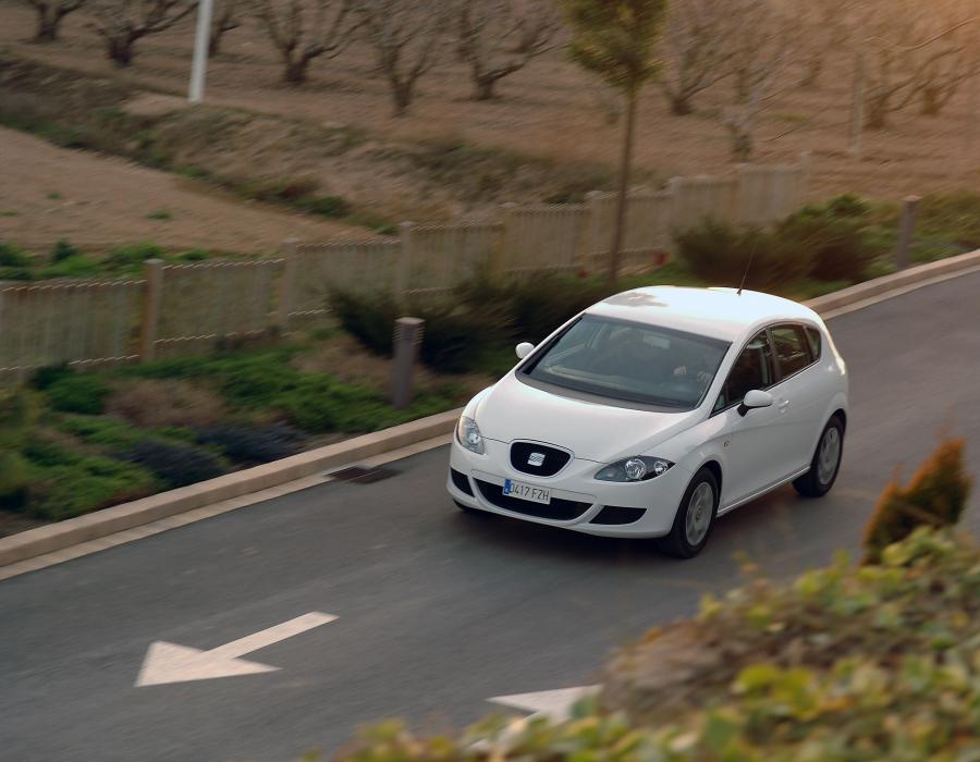  Seat Leon EcoMotive 2008 года  (фото 13 из 35)